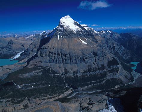 Mount Robson Bc Rocky Mountains British Columbia Travel