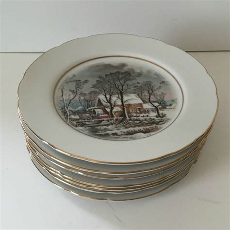 Set Of Four Avon Collectible 1977 Currier And Ives Dessert Plates The