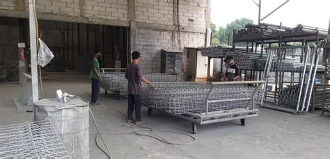 Tiang pagar brc adalah tiang yang fungsinya sebagai tempat penahan, memberi kekuatan pada pagar brc atau tempat penyangganya pagar brc yang disatukan dengan uclip dan mur baut antara. Tiang Y Pagar BRC - Pabrik Pagar BRC Profesional | CV ...