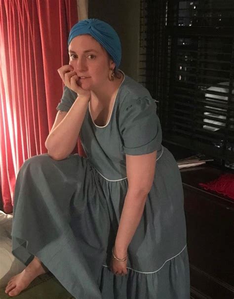 Lena Dunham Goes Frum Says Sorry For Fat Phobic Garb