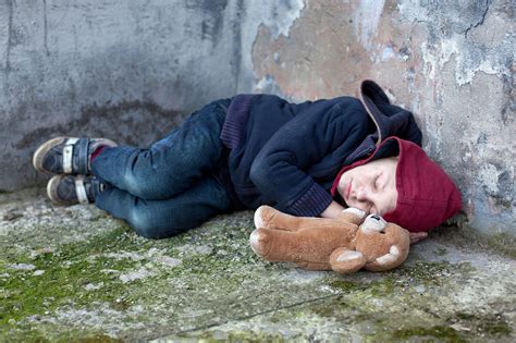 Homeless Children In Britain Hits 14 Year High Red Youth