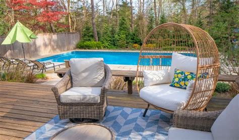 20 Of The Best Hamptons Summer Rentals To Book Now Purewow
