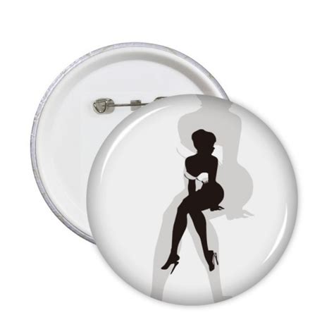Xl Hot Bra Beautiful Woman Round Pins Badge Button Emblem Accessory