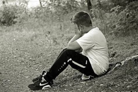 Are You Too Busy to Notice, That Your Child Is Lonely? | HubPages
