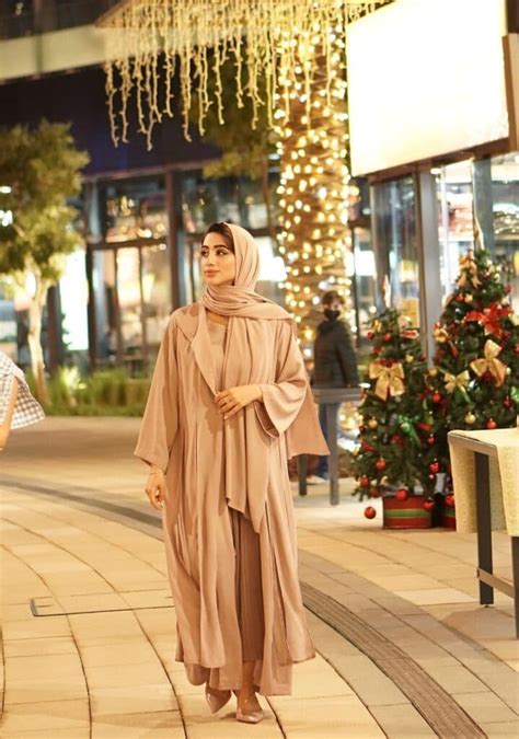 30 Most Popular Dubai Street Style Fashion Ideas For Women