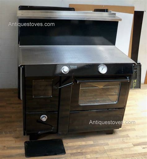 Wood stoves have made a big come back in recent years due to the rise in heating costs and gas prices, while wood remains at a fairly cheap price. #homestead #OffGrid #WishList - Ashland wood cook stove, Amish wood cook stove,wood coal cook s ...