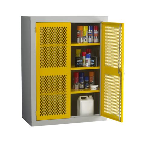 Cbm65 Mesh Door Floor Cabinet 1220 X 915 X 457mm Plastor