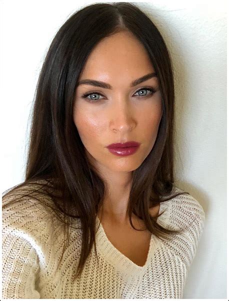 Popoholic Blog Archive Megan Fox Selfies Her Ultra Sexy Flawless