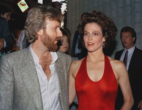 Writerdirector James Cameron And Sigourney Weaver Arrives At The Movie Premiere Of Aliens