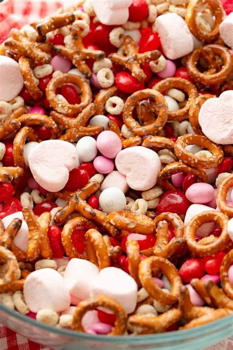5 Minute Valentines Snack Mix Oh Sweet Basil Recipe Snack Mix Valentines Snacks Snacks