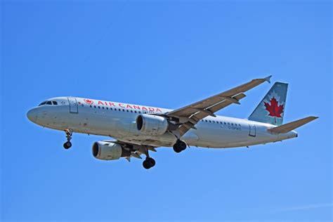 C Gpwg Air Canada Airbus A320 200 Fomerly Canadian Tango And Jetz