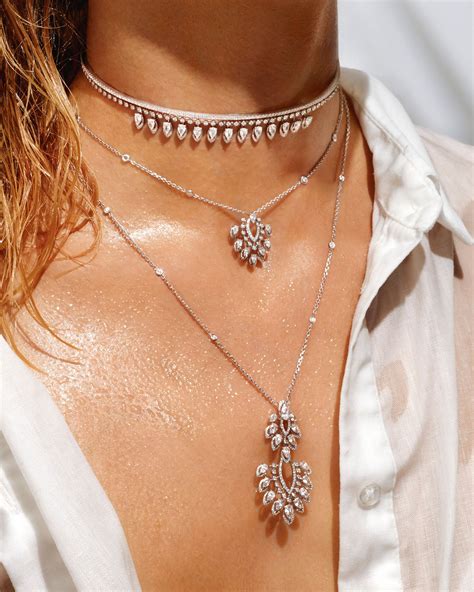 Messika Summer Crown Jewelry Necklace Heart Pendant Diamond Diamond