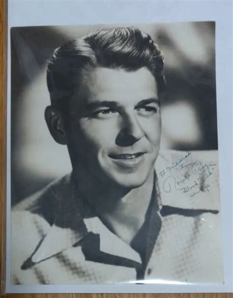 Rare Ronald Reagan Hand Signed 1940s Autographed Photoactor