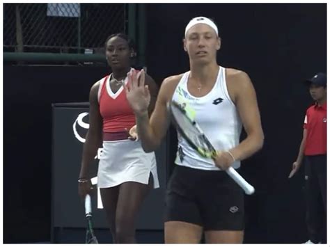 Watch Doubles Partners Alycia Parks And Yanina Wickmayer Get Into An