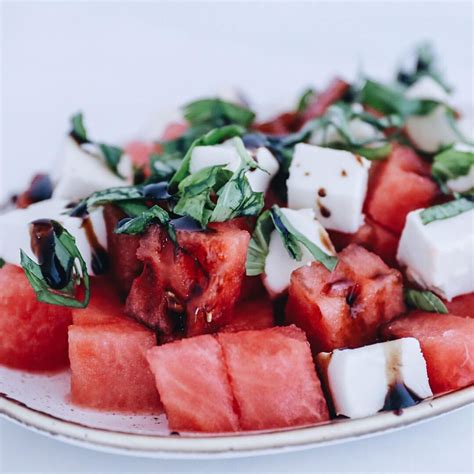 This Watermelon And Vegan Mozzarella Salad Is The Perfect Treat For A