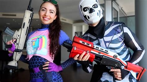 Fortnite Halloween Costumes Real Life Weapons Youtube