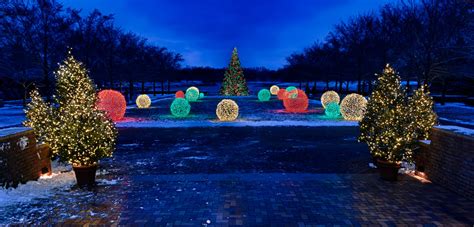 It was not only well run with many knowledgeable volunteers, but the path was easy to follow and was well spaced. Chicago Botanic Garden Holiday Lights | From www ...