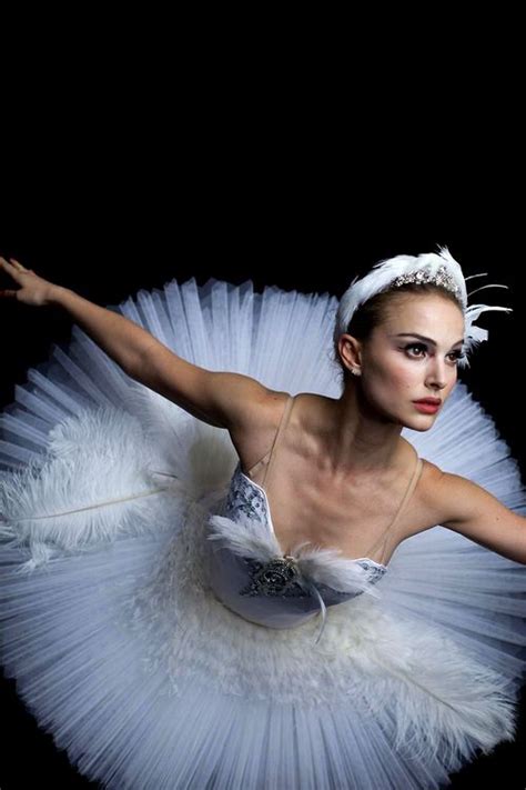 Black Swan The Twisted Story Of An Aspiring Ballerina