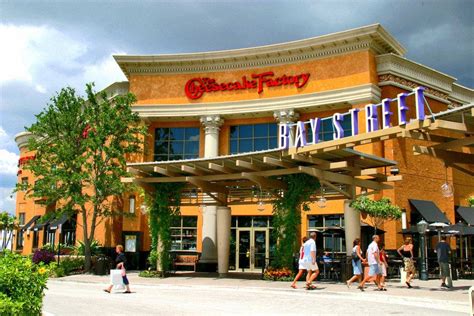 International Plaza And Bay Street Tampa Shopping Review 10best