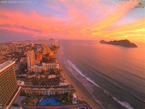 Atardecer De Fuego En Mazatlán Sinaloa Sinaloa Mazatlan