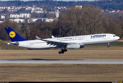 D Aikb Lufthansa Airbus A330 300 At Munich Photo Id 1174757