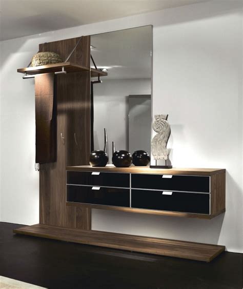 4) fenster in der küche bekleben: Moderne Garderoben Sets für den Flur von Hülsta