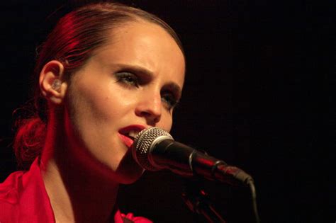 Anna Calvi Shares ‘youre Not God From ‘peaky Blinders Soundtrack Far Out Magazine