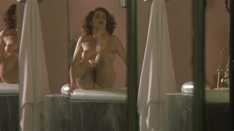 Anna Chlumsky Nude Pic Porn Photos Sex Videos