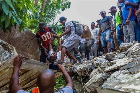 Death Toll From Haiti Earthquake Soars To Nearly 1300 Wgn Tv
