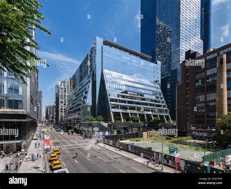5 Manhattan West Building Stock Photo Alamy