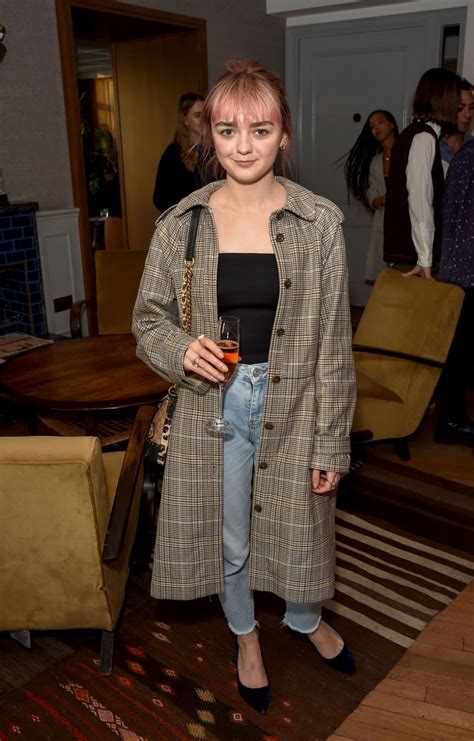 Maisie Williams At Selbys X Contact Lwf Dinner At London Fashion Week
