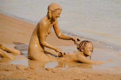 Sexy Nude Girls Mud Wrestling Porn New Image Free