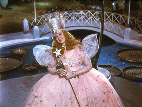 Pin By Lora On Glinda Glenda The Good Witch Wizard Of Oz Movie