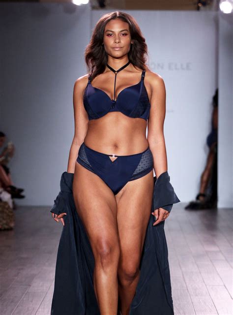 This New York Fashion Week Was The Most Body Positive Yet Fashion New York Fashion Week New