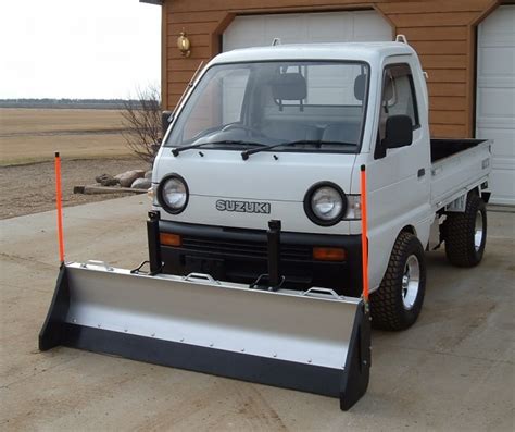 Mini Trucks For Business Owners View The Benefits