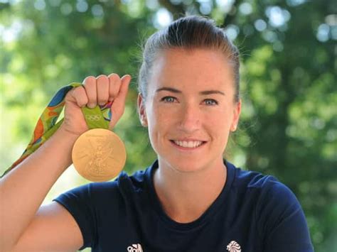 tokyo olympics 2021 hill head hockey star maddie hinch saves penalties to put team gb into the