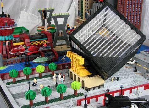 Futuramas Lego New York A Lego Masterpiece