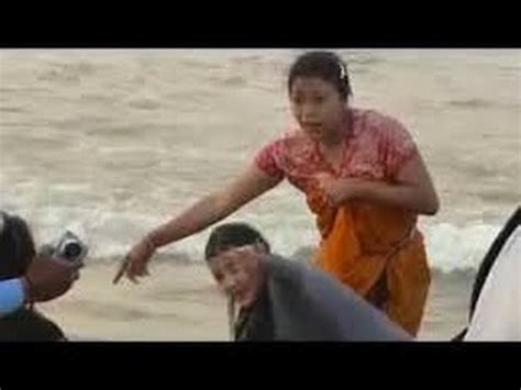 Indian Hot Girls Enjoying And Bathing In Digha Sea Beach Youtube