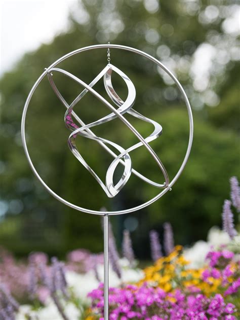 Most of our garden spinners and whirligigs are powder coated for durability in any weather. Gyroscope Wind Spinner - Kinetic Art | Gardener's Supply