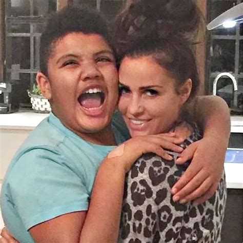 Katie Prices Son Harvey Praised After X Rated Response To Internet Trolls Live On Loose Women