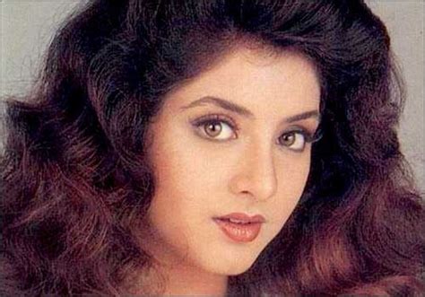Divya Bharti Biography Wiki Dob Height Weight Husband Affairs And More Famous People