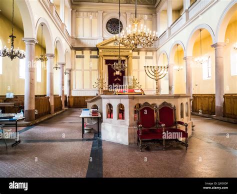 Jewish Jew Jews Synagogue Hi Res Stock Photography And Images Alamy