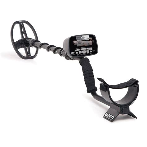 Best Metal Detector For The Beach Of 2020 Includes Buying Guide