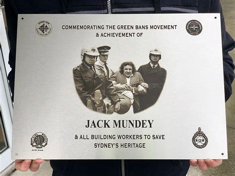 Choosing The Perfect Wording For Memorial Plaques A Guide By Planet