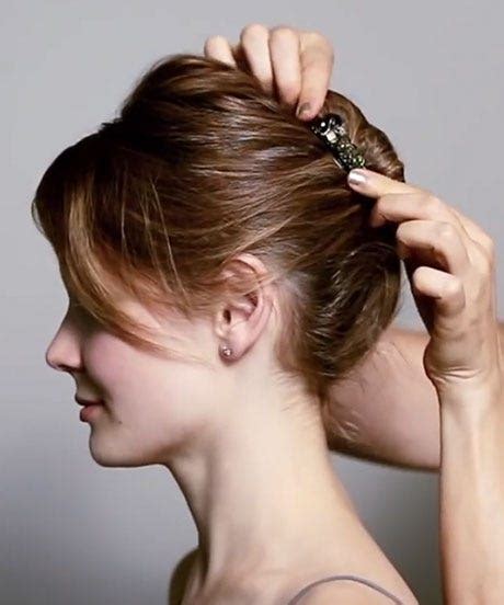 How To Style A Hair Comb