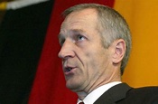 Umstrittener CDU-Politiker: Martin Hohmann will mit AfD ins Parlament ...