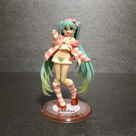 online sales cheap of experts high quality goods fashion products taito hatsune miku figure