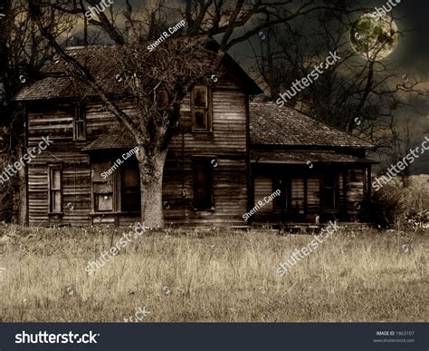 Old Rundown Haunted Farm House Halloween Stock Photo 1863107 Shutterstock