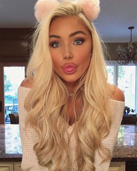 Pin By Eli On ️katerina Rozmajzl ️ Frontal Hairstyles Hair Styles