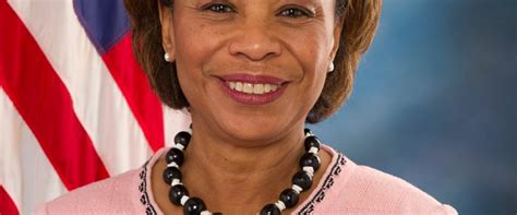 Congresswoman Lee Recognized With National Cannabis Industry